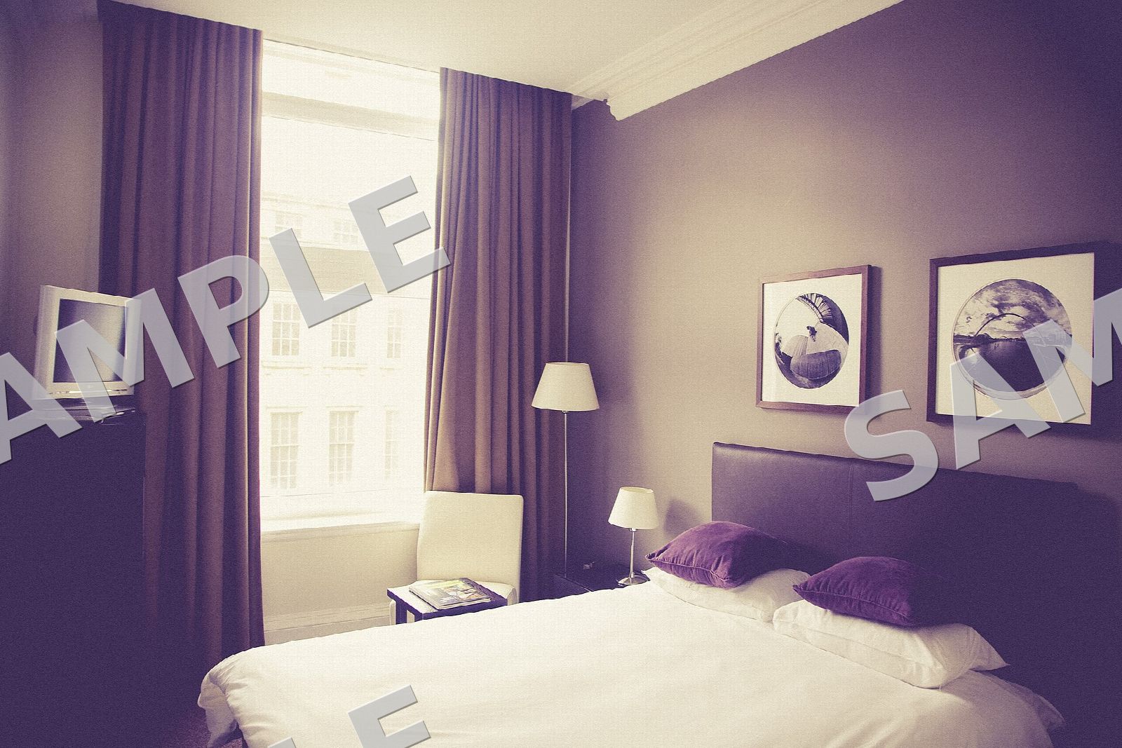 Two-bedroom apartment near Bota